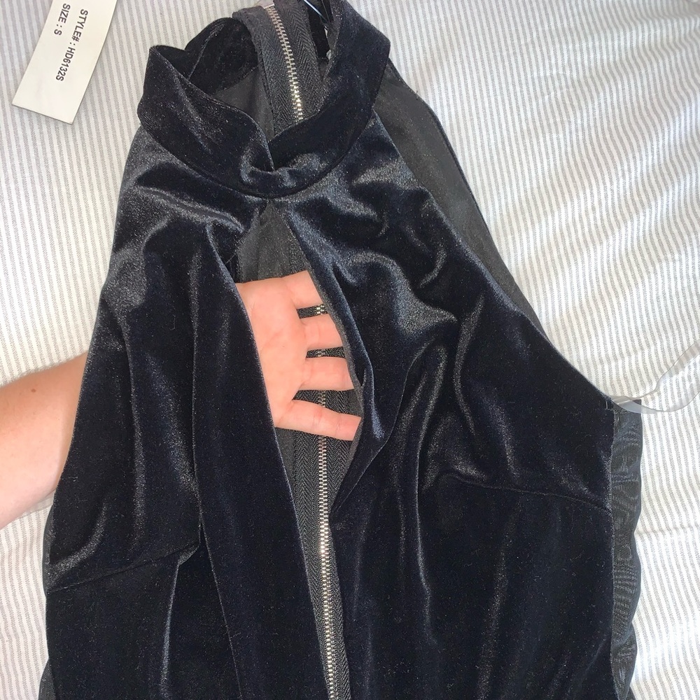 BLACK LONG ROMPER